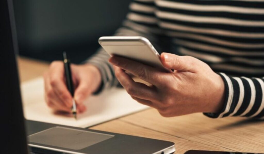 TheStripesBlog Contact Fisher