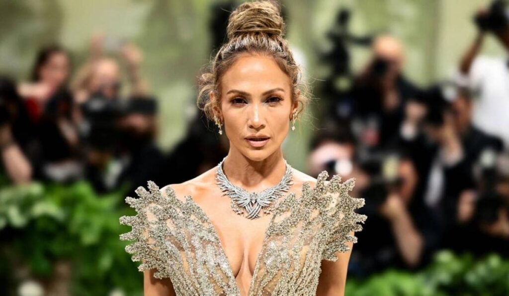 Jennifer Lopez Worth